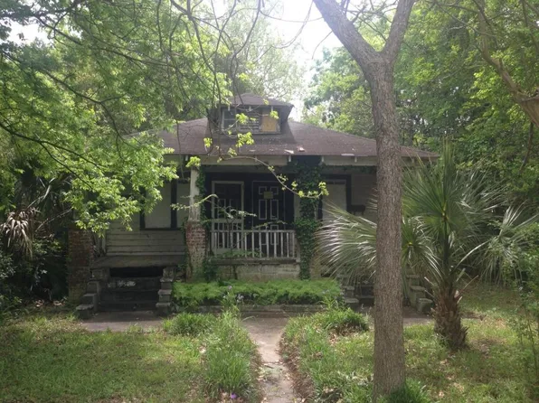 2217 Heriot St, Charleston, SC 29403
