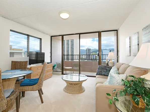 2240 Kuhio Ave APT 1501, Honolulu, HI 96815