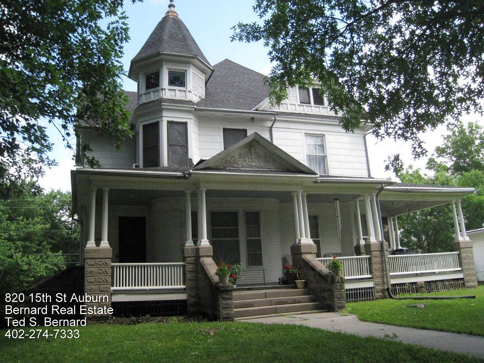 1st image of 820 15th St