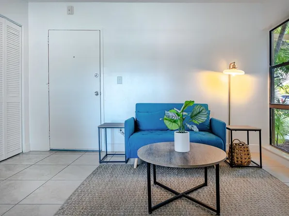 Tennis Villas Apartments, 9175 SW 147th Ave #F87b1a0d3, Miami, FL 33186