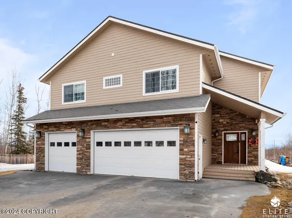2820 W Stonebluff Dr, Wasilla, AK 99654