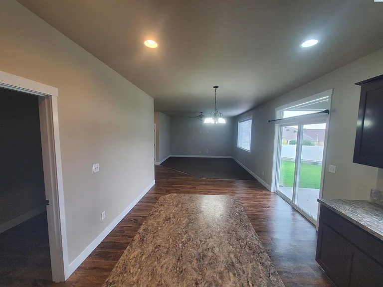 10260 W 18th Ct — Photo 7