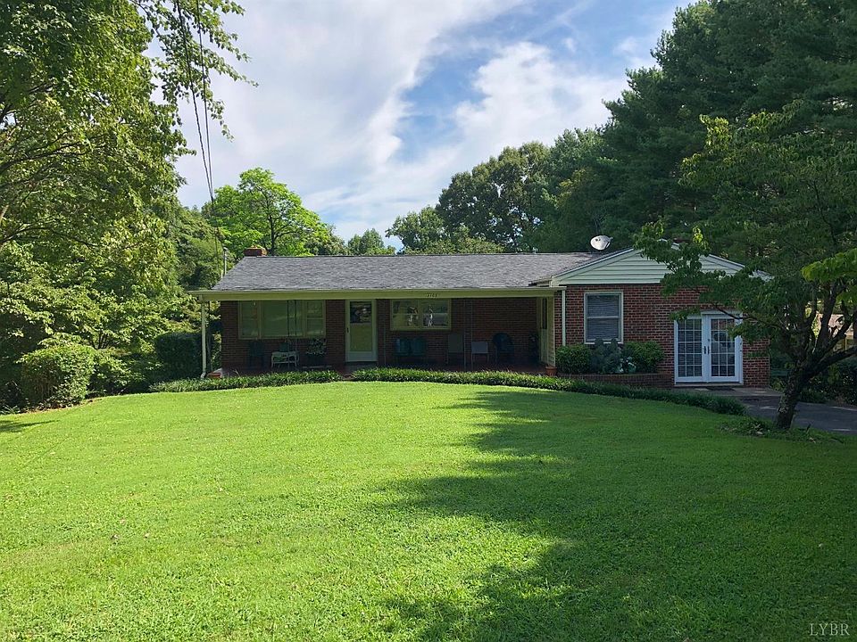 1st image of 3105 Mayflower Dr