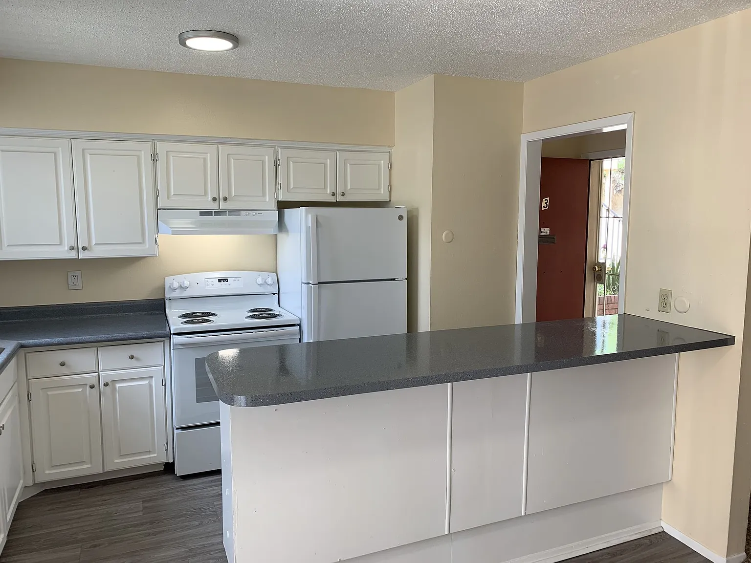 Sagewood Apartments — Photo 2