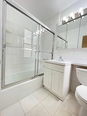 Rented by Metropolitan Property Group | media 6