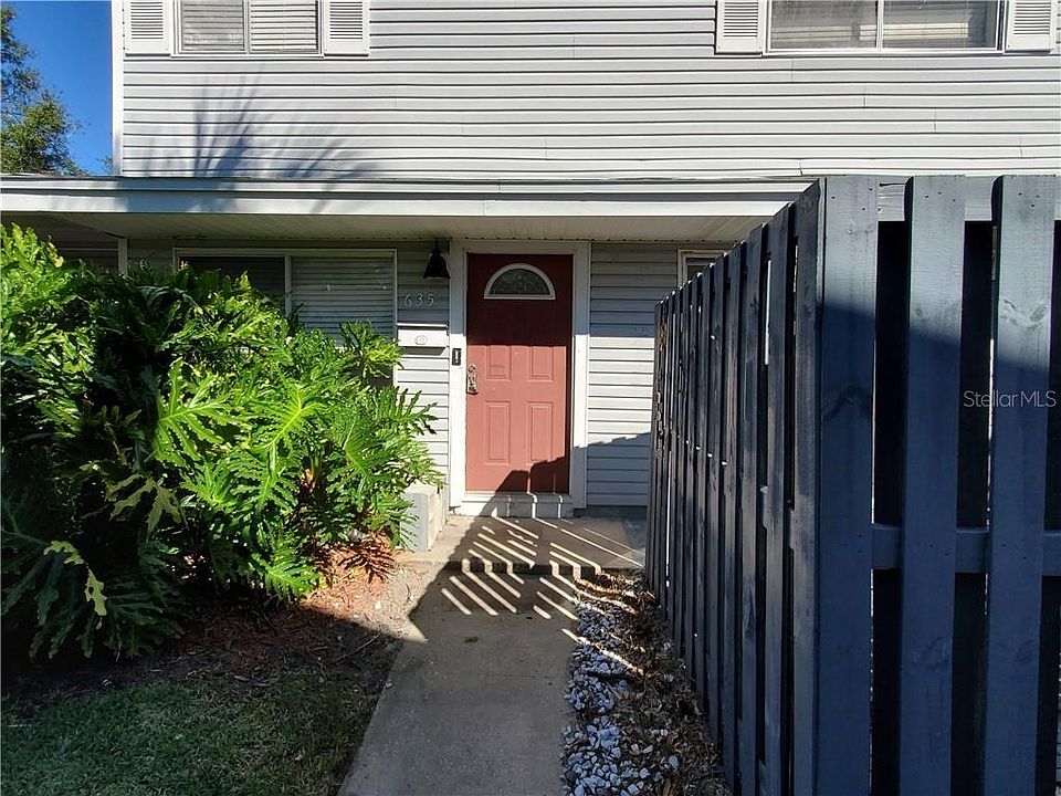 1st image of 635 Heatherton Vlg