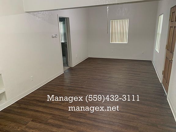 2nd image of 1021 N Roosevelt Ave