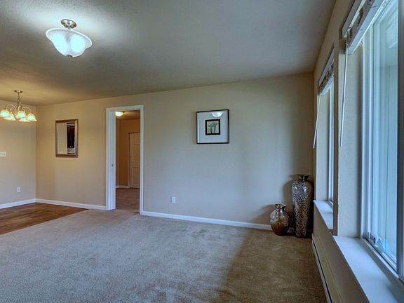 5th image of 17415 5th Avenue Ct E