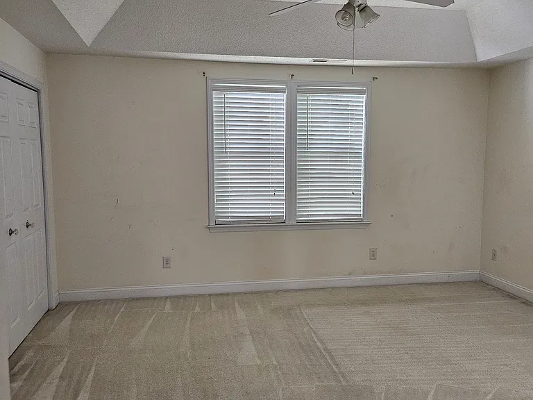 4309 Sunset Woods Ct — Photo 4