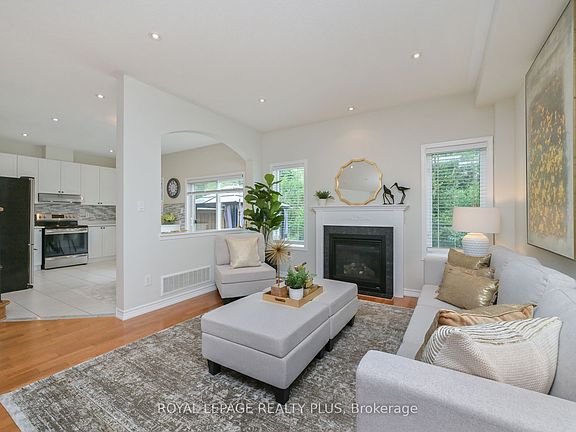 4th image of 3083 Ferguson Dr