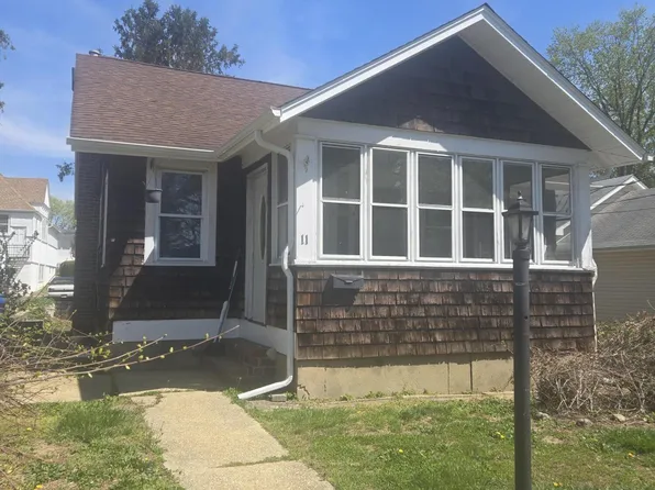 11 Washington Avenue, Leonardo, NJ 07737