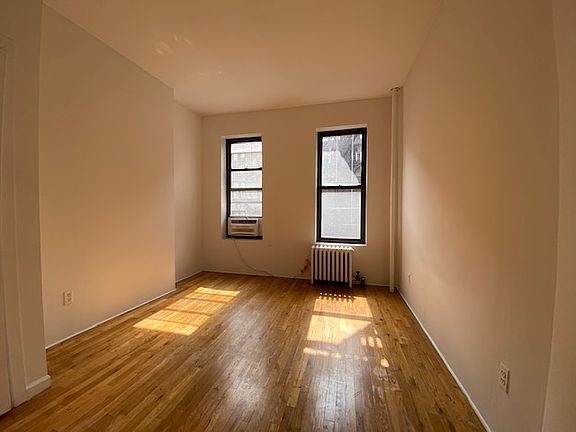 3rd image of 241 W 15th St APT 3FE