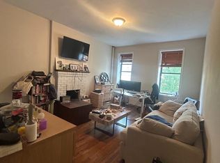 161 W 10th St #4C, New York, NY 10014
