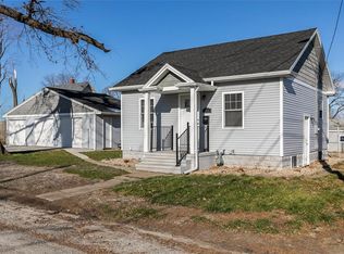 288 20th Ave SW, Cedar Rapids, IA 52404