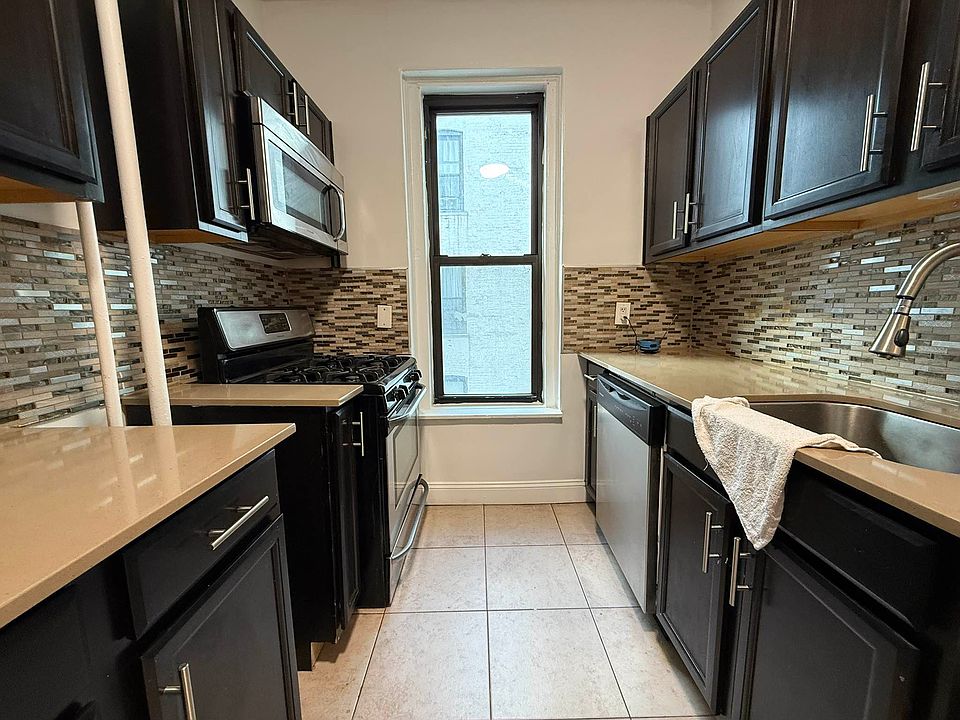 1st image of 30-95 29th St #3A