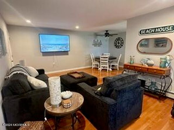 163 Wharfside Dr UNIT 163