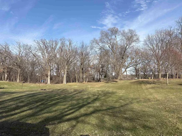10612 Oakway Lane, Edgerton, WI 53534