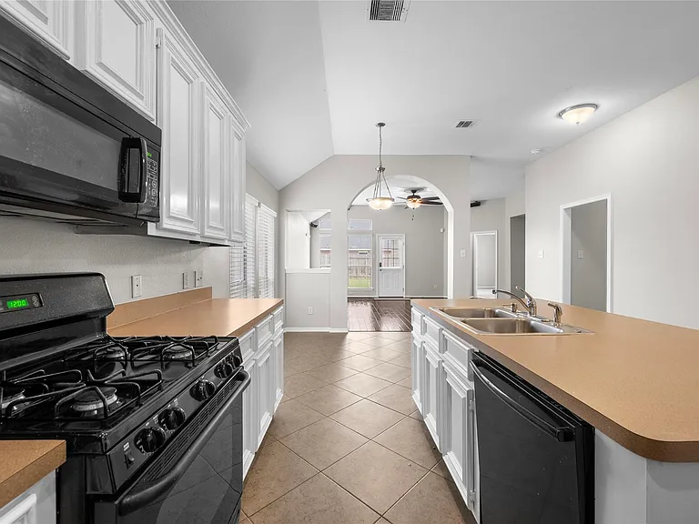13134 Arden Ridge Ln — Photo 10