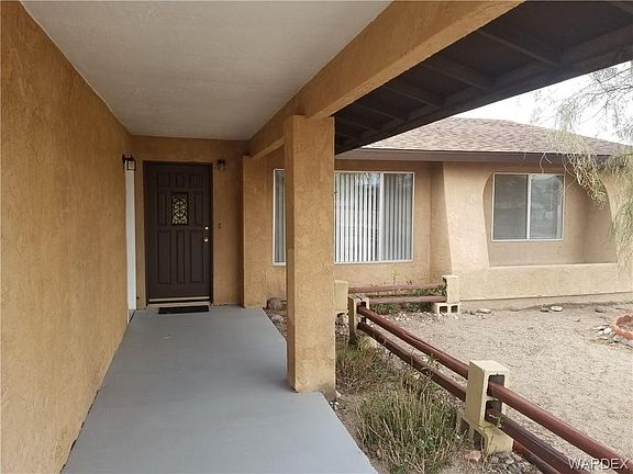 2nd image of 1698 Rio Vista Dr