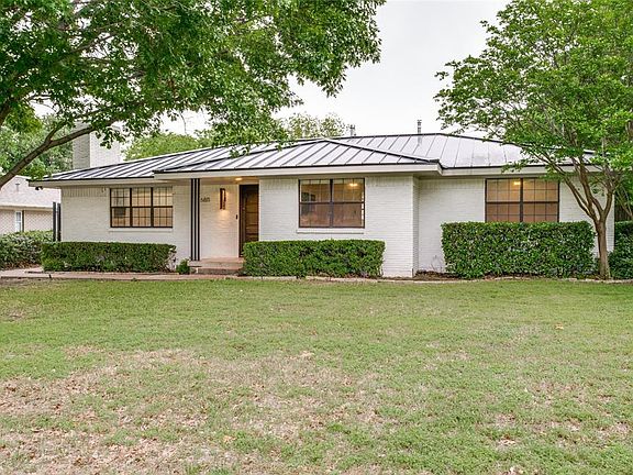 2nd image of 6811 Walnut Hill Ln