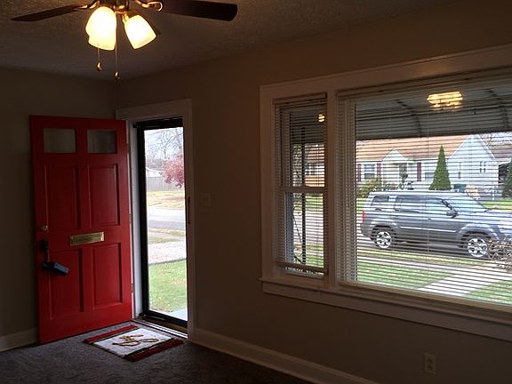 5th image of 2511 Daviess St
