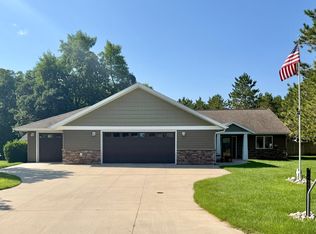 1847 Spruce Grove Trl, Detroit Lakes, MN 56501