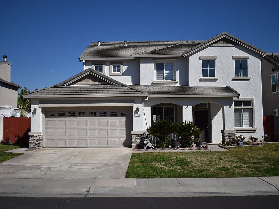 1st image of 2044 Buena Vista Dr