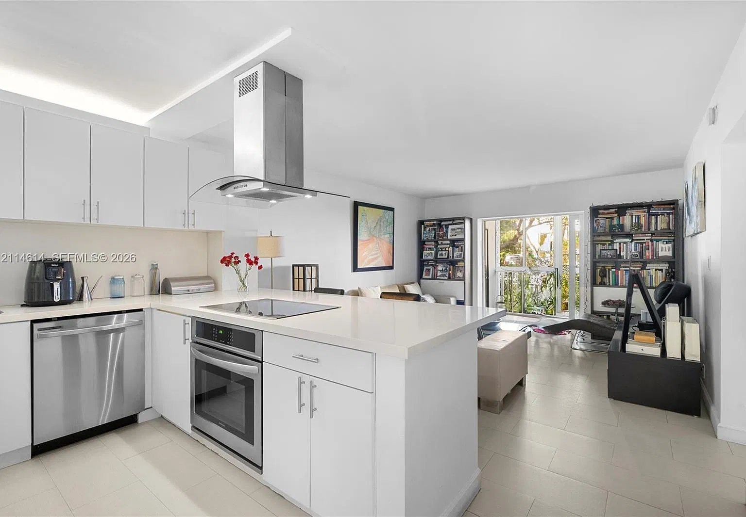 Galen Drive Condo Apts — Photo 1