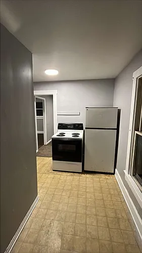 436 Wood St #2 Photo 1