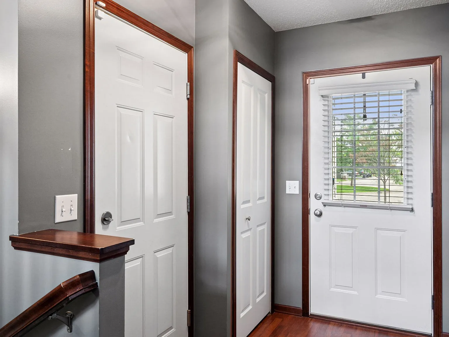 15424 Foster Drive N - 1 — Photo 4