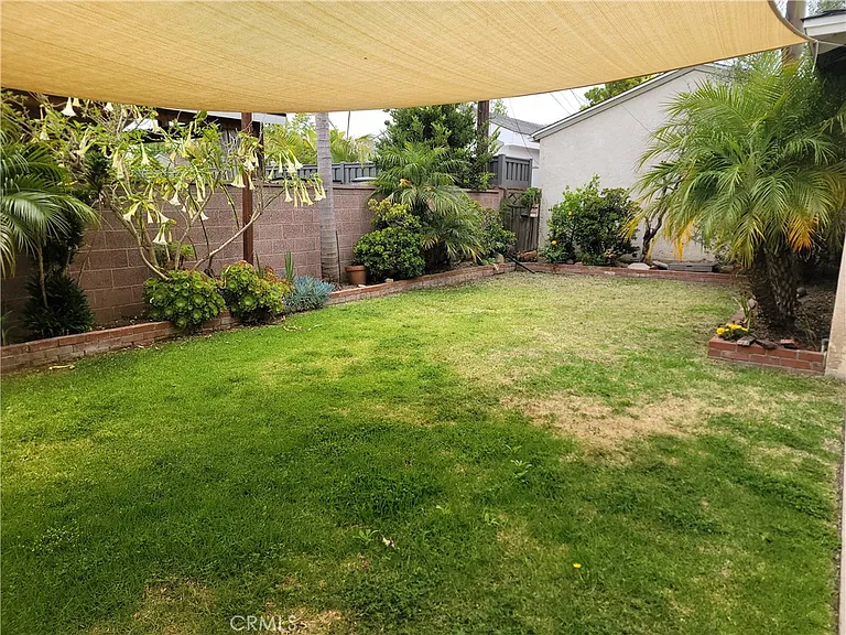13203 Isis Ave — Photo 7