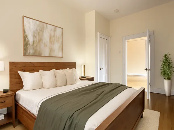 334 Hudson Street image 8 of 17