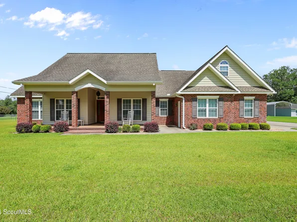 5560 Tara Rd, Waycross, GA 31503
