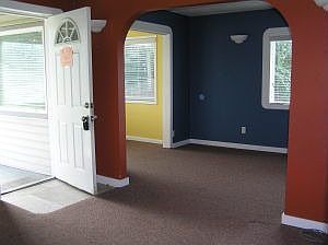 3rd image of 2729 W Yukon Ave