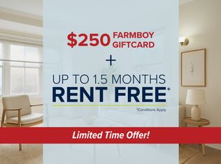 149 Maclaren St #3, Ottawa, ON K2P 0K8