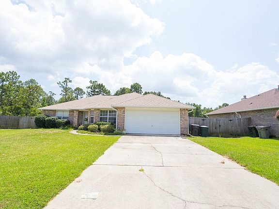 Front of House/Driveway