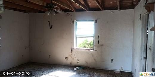 2nd image of 184 Bobcat Ln