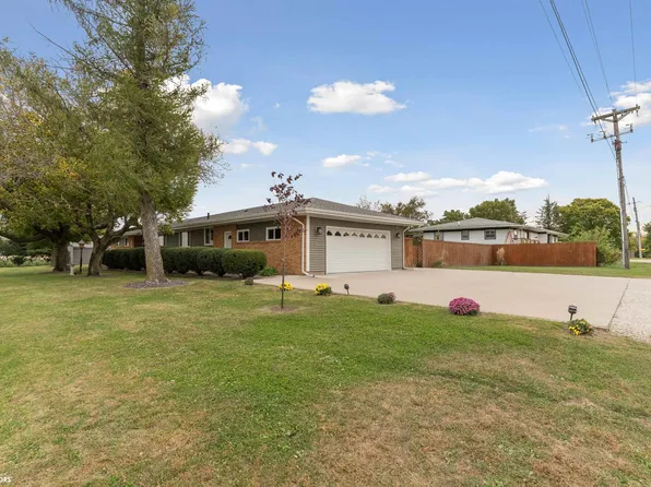 3519 W Mount Pleasant St, West Burlington, IA 52655