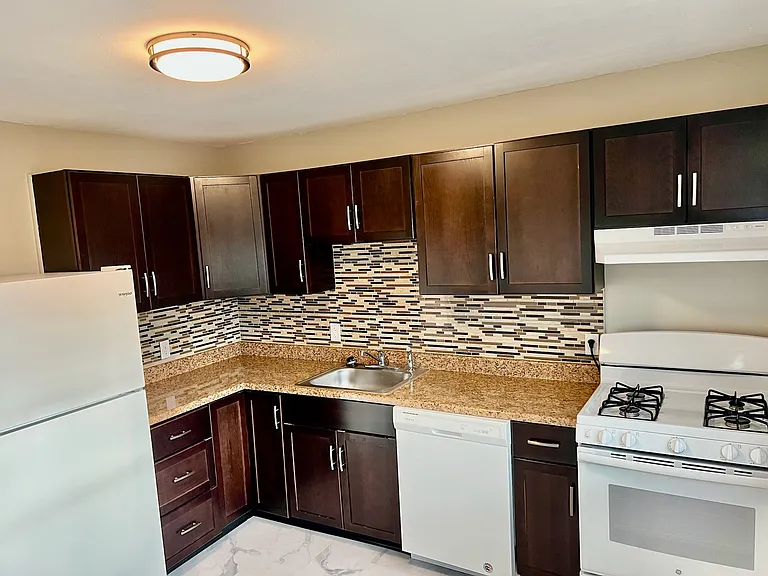 540 Warren Road - 5 — Photo 9
