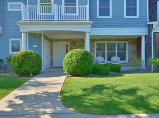 10 Gianna Ct, Southampton, NY 11968
