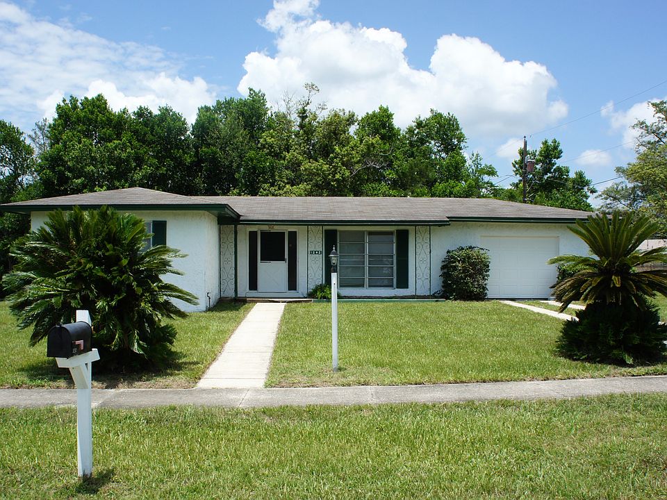 1st image of 1242 E Lombardy Dr