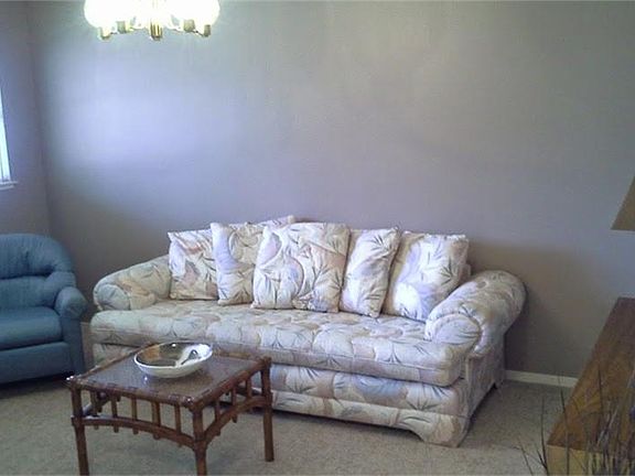 4th image of 2607 Blueberry Ln