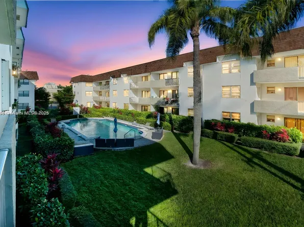 9020 NE 8th Ave APT 2A, Miami Shores, FL 33138