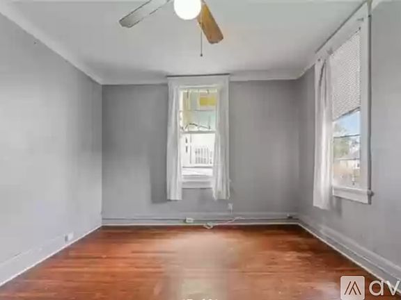 5th image of 4504 S Johnson St #2
