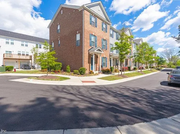 205 Runnel St, Hampton, VA 23666