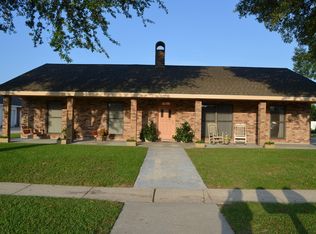1733 Bay Tree St, Lutcher, LA 70071