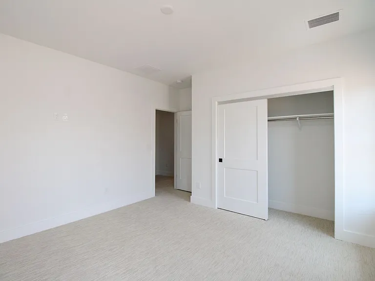 7968 Cordoba Pl — Photo 30