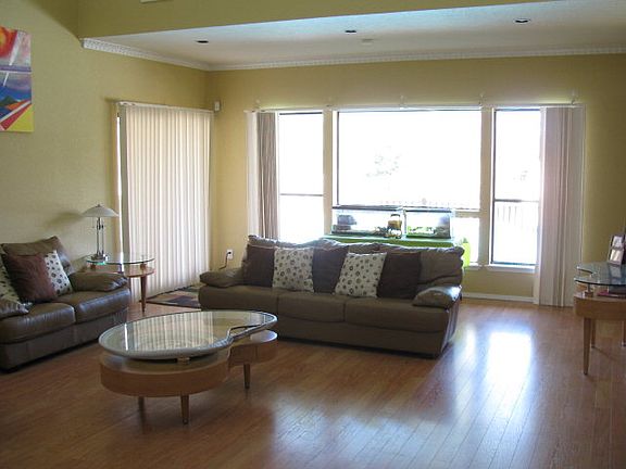 2nd image of 625 Palo Verde Dr