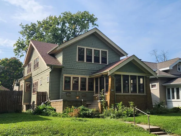 2225 North Hi Mount BOULEVARD, Milwaukee, WI 53208