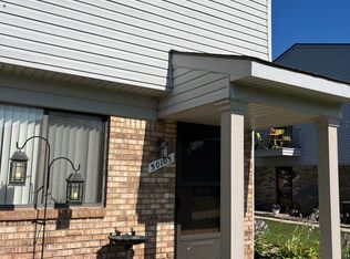 50105 N Jimmy Ct, Chesterfield, MI 48047